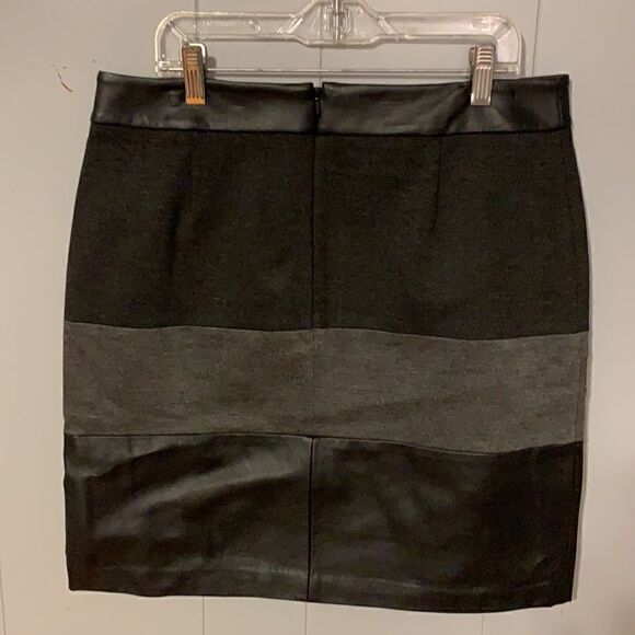 Halogen Mixed Fabric Skirt Size 8 - Picture 4 of 4